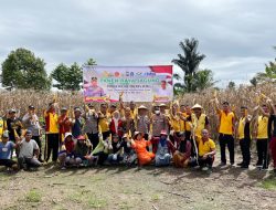 Dorong Swasembada Pangan 2025, Polres Luwu Menyatu dalam Panen Raya di Desa Libukang